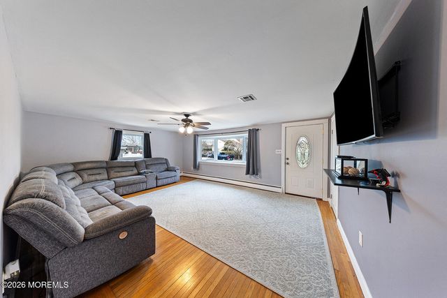 105 Shodda Street, Forked River, NJ 08731