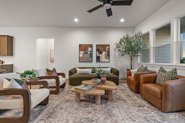 2349 N Mountain Vista Ave, Star, ID 83669