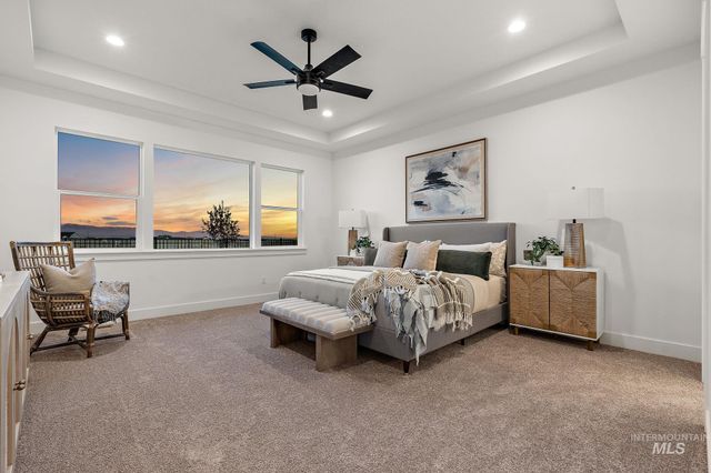 2349 N Mountain Vista Ave, Star, ID 83669