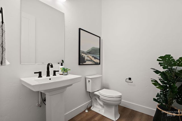 2349 N Mountain Vista Ave, Star, ID 83669