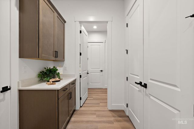 2349 N Mountain Vista Ave, Star, ID 83669