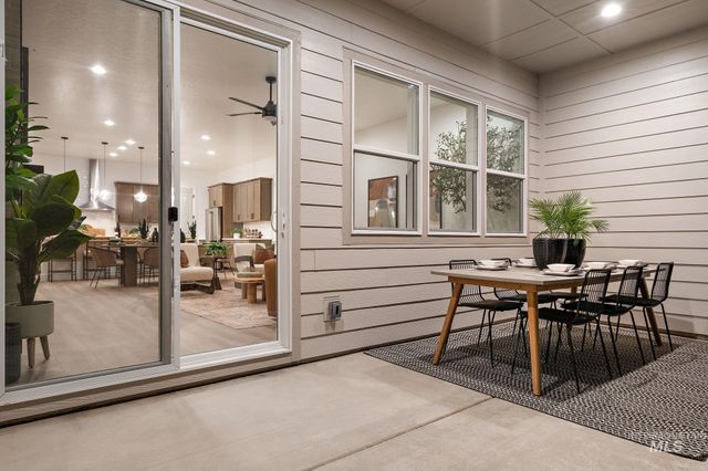 2349 N Mountain Vista Ave, Star, ID 83669