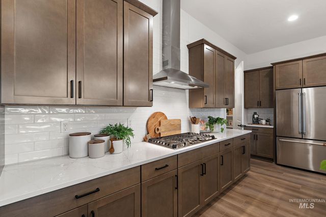 2349 N Mountain Vista Ave, Star, ID 83669