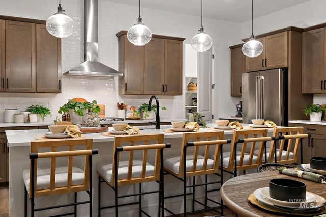 2349 N Mountain Vista Ave, Star, ID 83669