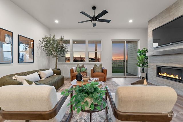 2349 N Mountain Vista Ave, Star, ID 83669