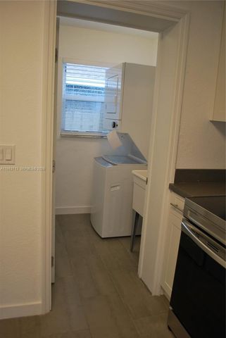 3621 NE 1st Terrace, Oakland Park, FL 33334
