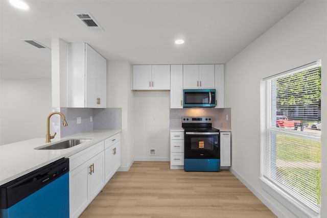 913 Roaming Road Drive, Allen, TX 75002