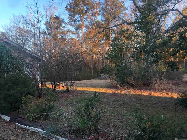 2713 La Hwy 63, Clinton, LA 70722