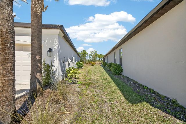 5604 BLUE REEF PLACE, Nokomis, FL 34275