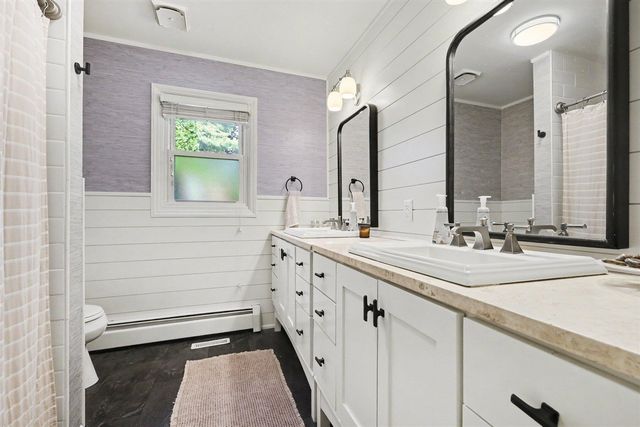 2601 Barfield Drive, Grand Rapids, MI 49546