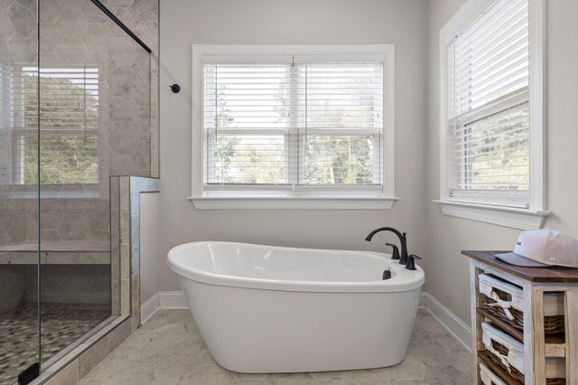 1349 Carrington Way, Chattanooga, TN 37405