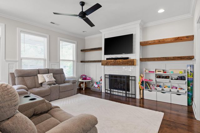 1349 Carrington Way, Chattanooga, TN 37405