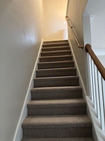 105 4th Ave Apt 111, Murfreesboro, TN 37130
