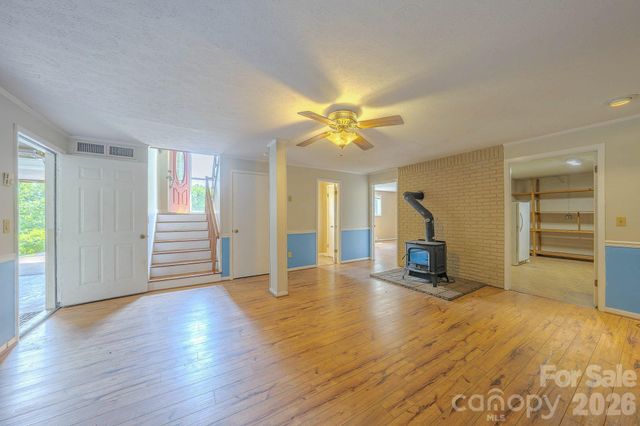 35 Coweeta Ridge Road, Otto, NC 28763