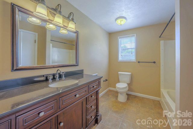 35 Coweeta Ridge Road, Otto, NC 28763