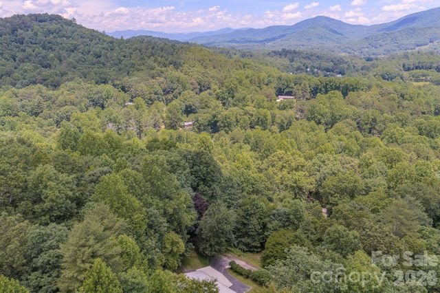 35 Coweeta Ridge Road, Otto, NC 28763