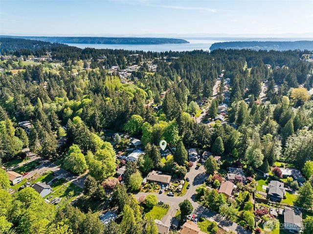 4211 60th Street Ct NW, Gig Harbor, WA 98335