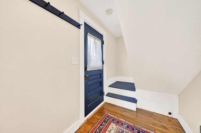 26 Division Rd, Dartmouth, MA 02747