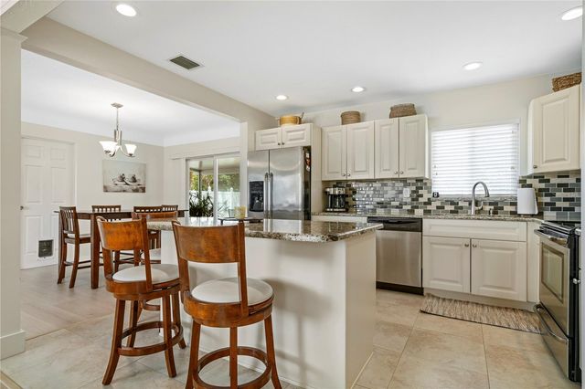 5965 15TH STREET N, St Petersburg, FL 33703