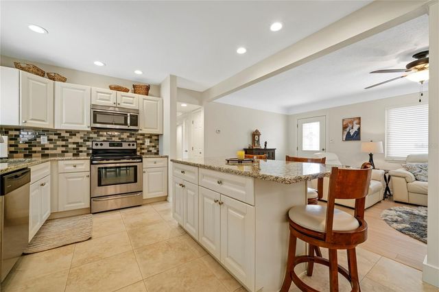 5965 15TH STREET N, St Petersburg, FL 33703