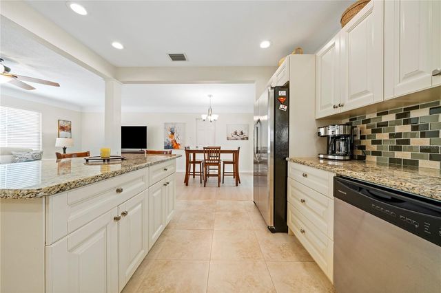 5965 15TH STREET N, St Petersburg, FL 33703