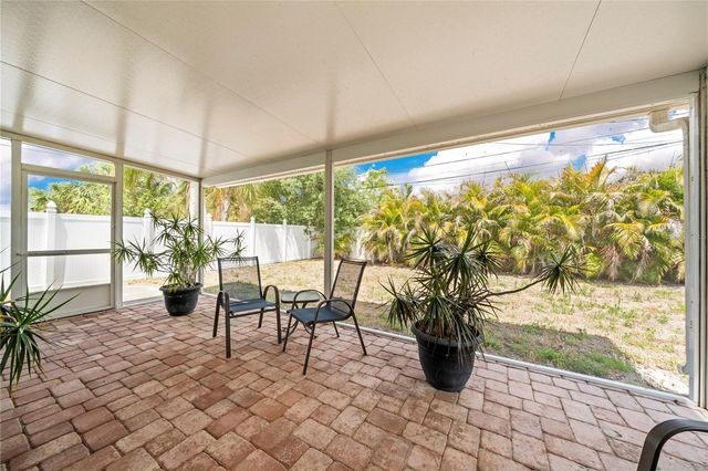 5965 15TH STREET N, St Petersburg, FL 33703