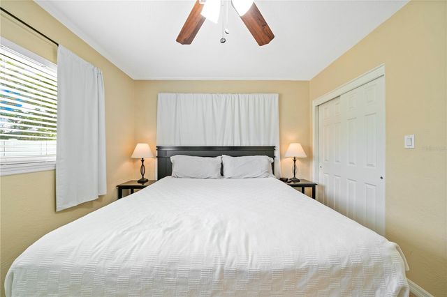 5965 15TH STREET N, St Petersburg, FL 33703