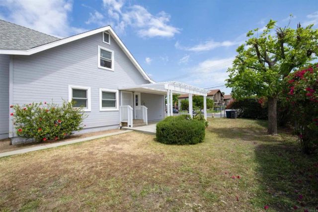 405 N Juniper Street, Escondido, CA 92025