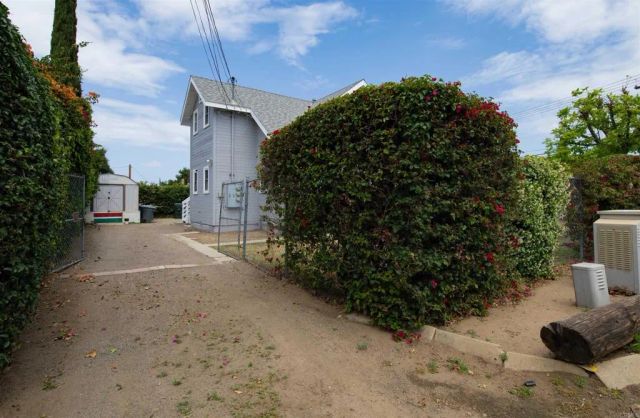 405 N Juniper Street, Escondido, CA 92025