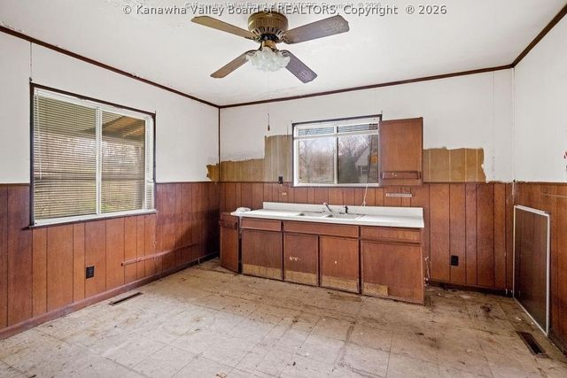 58 Vadalia Lane, Charleston, WV 25313