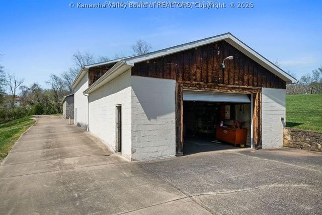 58 Vadalia Lane, Charleston, WV 25313