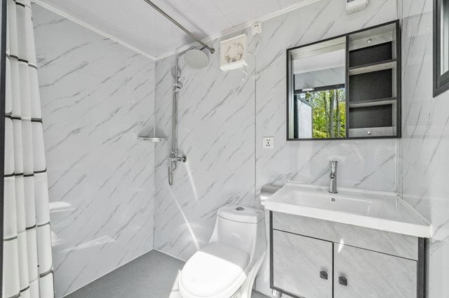 241 Shore Drive N Drive, Bristol, NH 03222