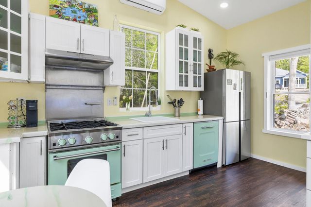 241 Shore Drive N Drive, Bristol, NH 03222