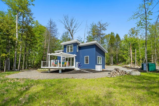 241 Shore Drive N Drive, Bristol, NH 03222