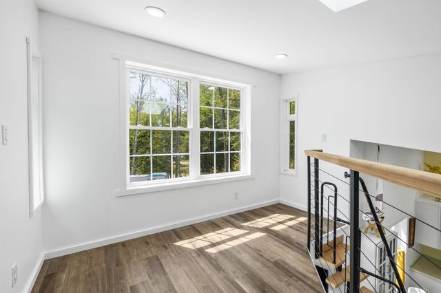 241 Shore Drive N Drive, Bristol, NH 03222
