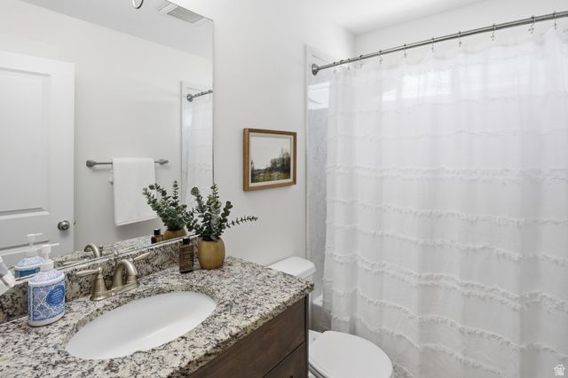2467 W 3375 S, West Haven, UT 84401
