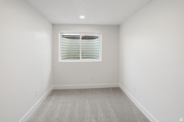2467 W 3375 S, West Haven, UT 84401
