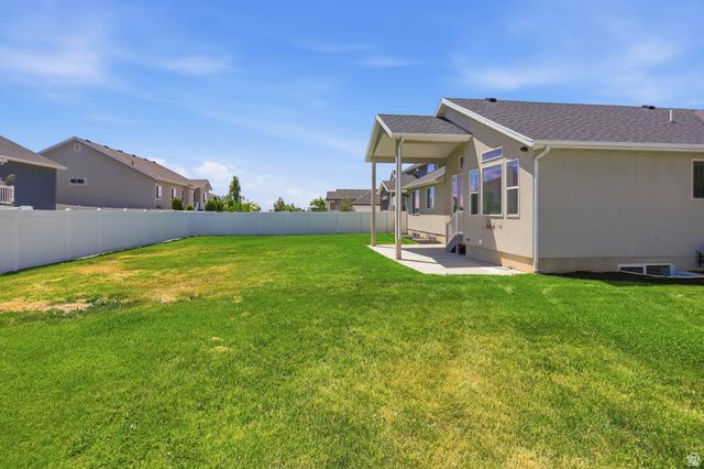 2467 W 3375 S, West Haven, UT 84401