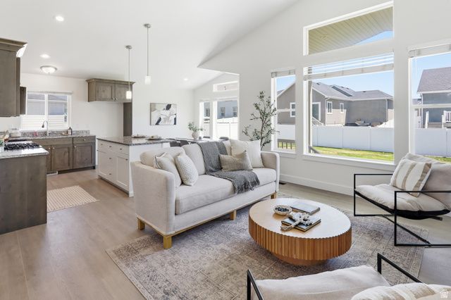 2467 W 3375 S, West Haven, UT 84401