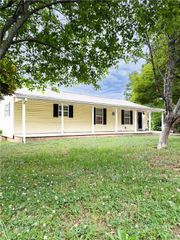7072 Cantrell Road, Douglasville, GA 30135