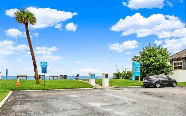 1040 PALM DRIVE, Belleair Beach, FL 33786
