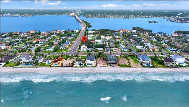 1040 PALM DRIVE, Belleair Beach, FL 33786