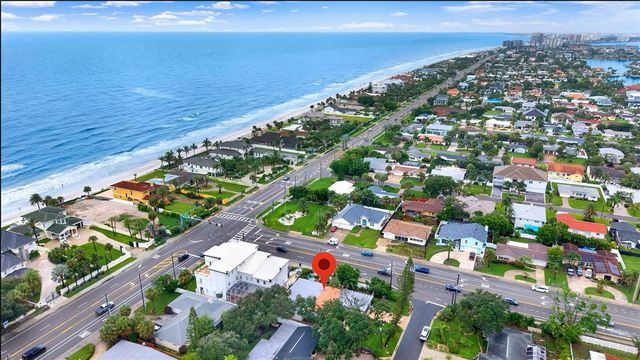 1040 PALM DRIVE, Belleair Beach, FL 33786