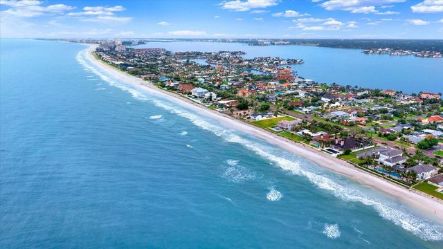 1040 PALM DRIVE, Belleair Beach, FL 33786