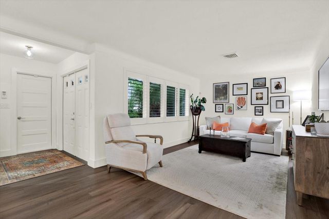 1040 PALM DRIVE, Belleair Beach, FL 33786