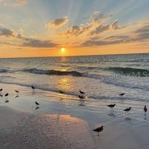 1040 PALM DRIVE, Belleair Beach, FL 33786