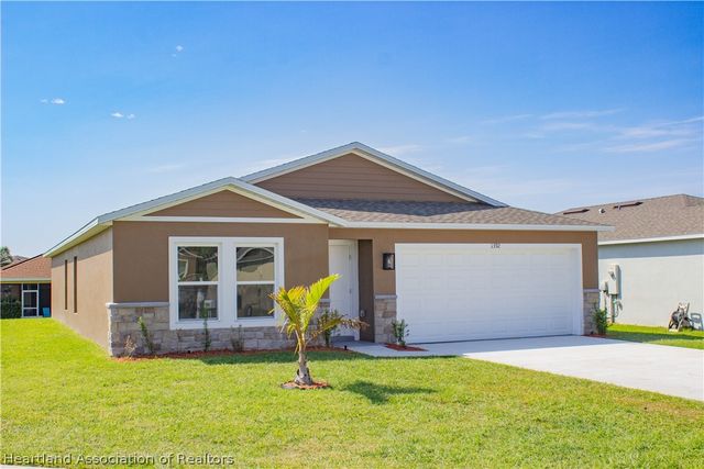 1392 Stone Ridge Circle, Sebring, FL 33870