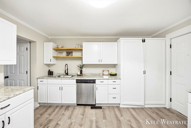 117 Houseman Avenue, Grand Rapids, MI 49503