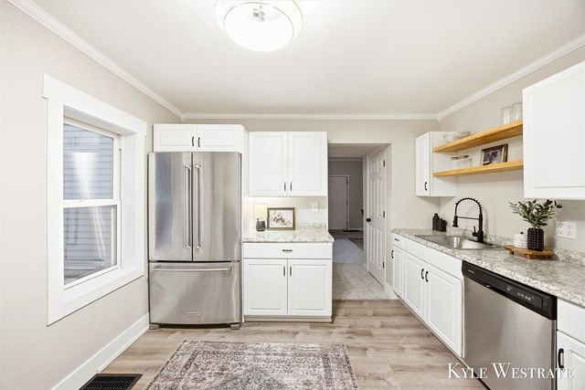 117 Houseman Avenue, Grand Rapids, MI 49503