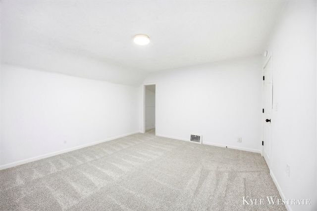 117 Houseman Avenue, Grand Rapids, MI 49503